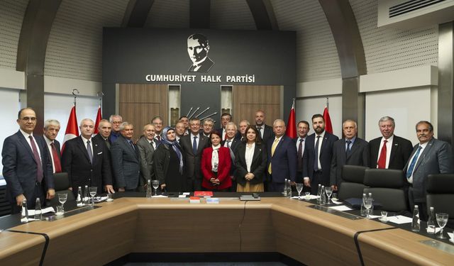 BRTK, CHP Lideri Özel'i ziyaret etti