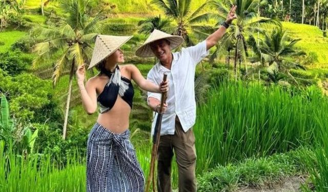 Ünlü çift Mustafa Sandal ile Melis Sütşurup'dan Bali pozu
