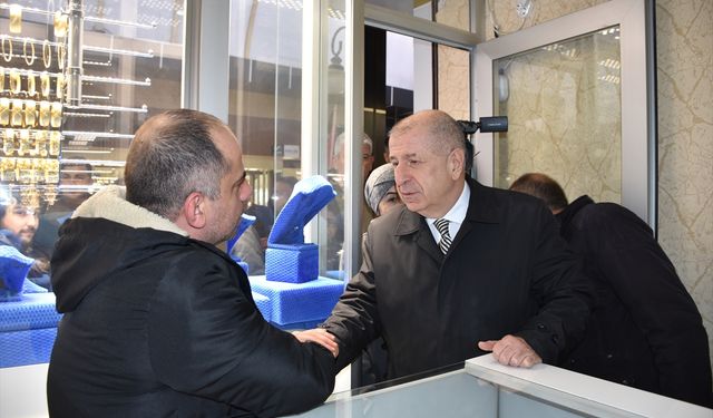 Zafer Partisi Genel Başkanı Özdağ, Aksaray'da esnafı ziyaret etti