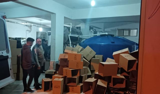 Aydın’da bir fabrikada 10 ton 960 litre sahte zeytinyağı ele geçirildi