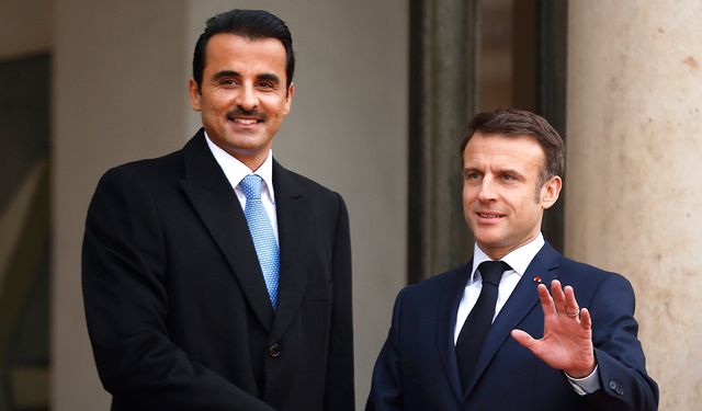 Katar Emiri Al Thani'den tahta çıkmasından bu yana Fransa'ya ilk resmi ziyareti
