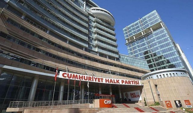 İzmir'de 'ilçe adayı değişikliği' olacak mı? Gözler PM toplantısında…