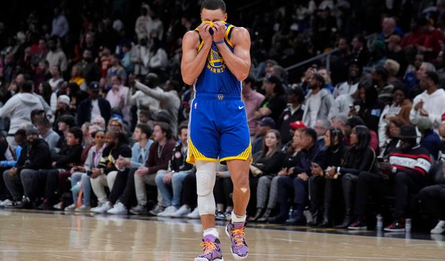 NBA'de Stephen Curry'nin 60 sayısı Warriors'ın kazanmasına yetmedi