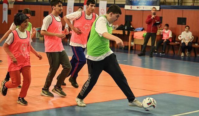 Özel Olimpiyatlar Türkiye Futsal Turnuvası yapıldı