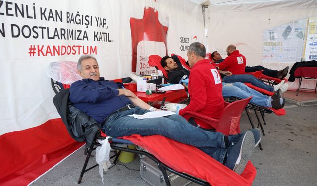 Toroslar Belediyesi'nden kan bağışı kampanyasına destek