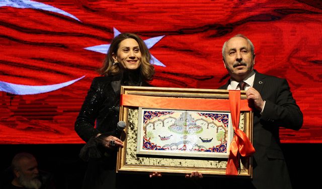 Azerin’den Amasya’da Çanakkale Zaferi’nin 109. yıl dönümüne özel konser