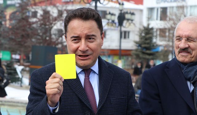 DEVA Partisi Genel Başkanı Babacan, seçim çalışmalarını Erzurum'da sürdürdü