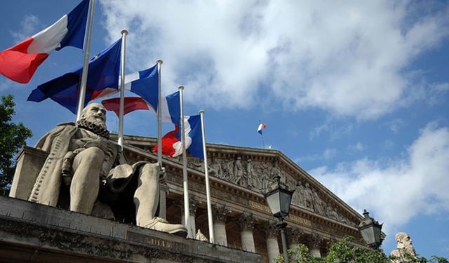 Fransa'ya yoğun siber saldırı