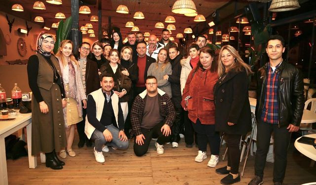 AK Partili Ahmet Aydın Akkumlu gençlerle buluştu