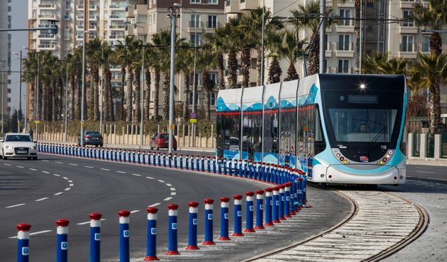 İzmir’de Bayram’da toplu taşıma ücretsiz