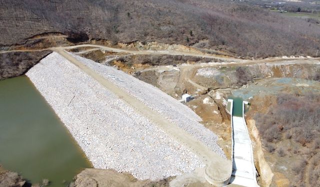 Bilecik'te Elmabahçe Barajı’nda su tutulmaya başlandı