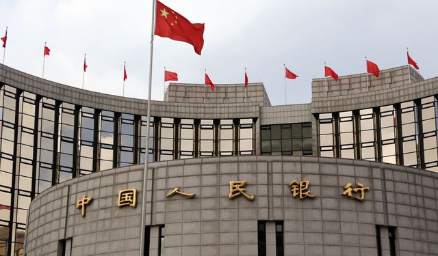 Çin Merkez Bankası politika faizini sabit tutarken piyasadan net nakit geri çekti
