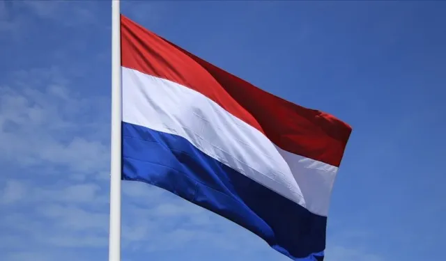 Hollanda'dan vatandaşlarına "İsrail'e acil seyahatleri erteleyin" tavsiyesi