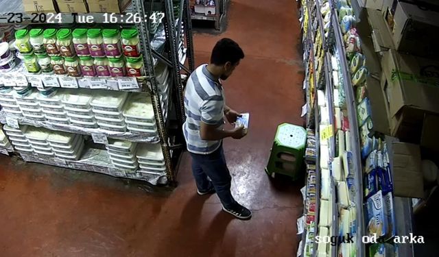 Markette kaşar peynir hırsızlığı kameraya yansıdı