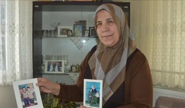 Şehit ailesi oğullarının hatırasını evlerinde yaşatıyor