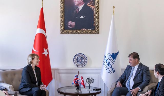 Birleşik Krallık Türkiye Büyükelçisi Başkan Tugay ile görüştü