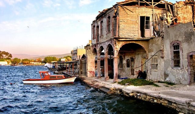 İzmir’in gözde ilçesi Urla’ya gelmek için sebepler