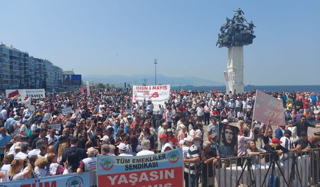 İzmir’de 1 Mayıs coşkusu: Emekçiler Gündoğdu’da ses yükseltti