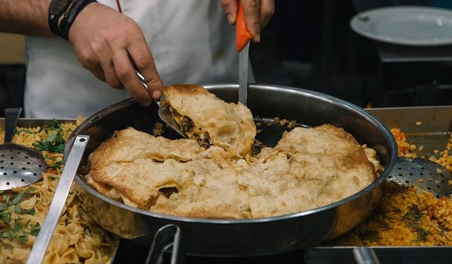 Gezmeyi ve yemeyi sevenlerin rotası Aydın’da buluşuyor: Hepsi bu börek için