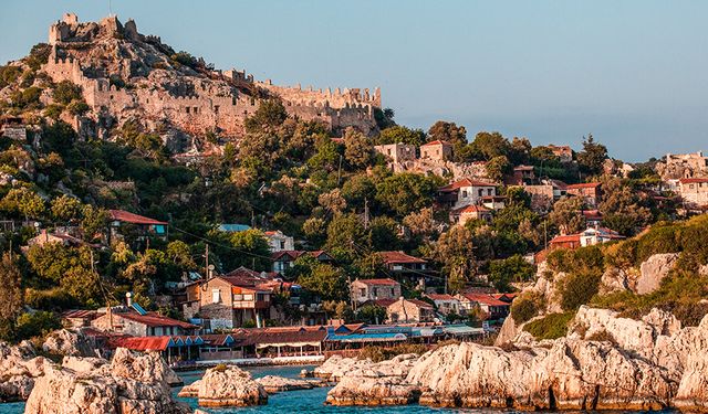 Panoramik görüntüsüyle Akdeniz’in güzelliklerine açılan pencere | Karada ama karayoluyla gidilmiyor!