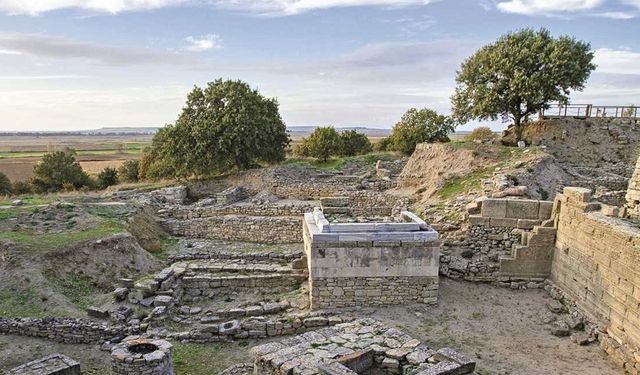 Turistler binlerce yıllık tarihine akın ediyor! Hikayesi ve tarihi cezbediyor