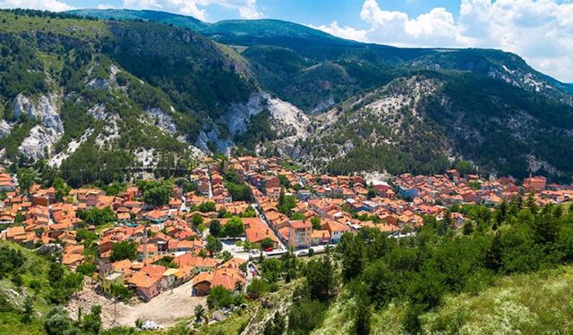 Ege Bölgesi’nin en özel kenti| Yaratıcı Şehir unvanıyla tüm güzelliklerini sergiliyor