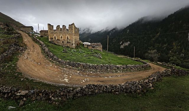 Fatih döneminde fethedildi! Bugün Karadeniz’in yemyeşil doğasında sergileniyor