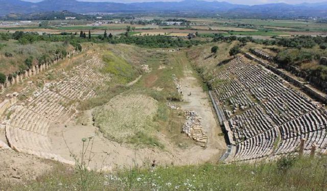 Ege’nin Colosseum’u! Dünyanın en iyi korunan stadyumuna sahip