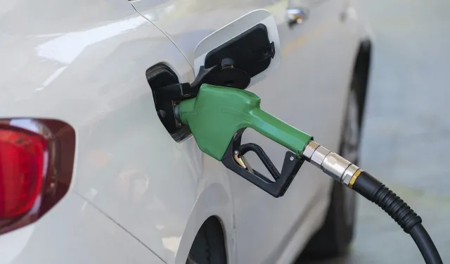 Akaryakıta çifte zam kapıda! 16 Temmuz 2026 güncel benzin, motorin ve LPG fiyatları
