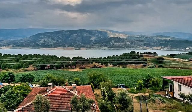 Bozdağlar’ın eteklerinde tertemiz havasıyla cezbediyor! Manzarasını keşfeden dönmek istemiyor