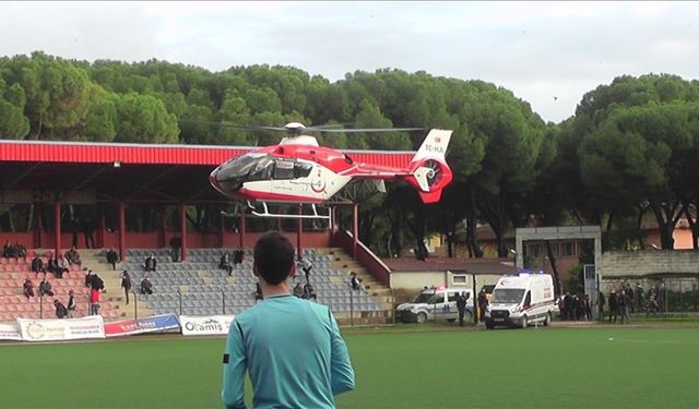 Ödemiş’te futbol maçı durduruldu: Hava ambulansı acil iniş yaptı