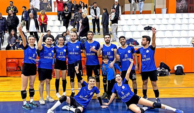 Sağlık Spor, Çeşme voleybol turnuvasında rakibini set vermeden yendi