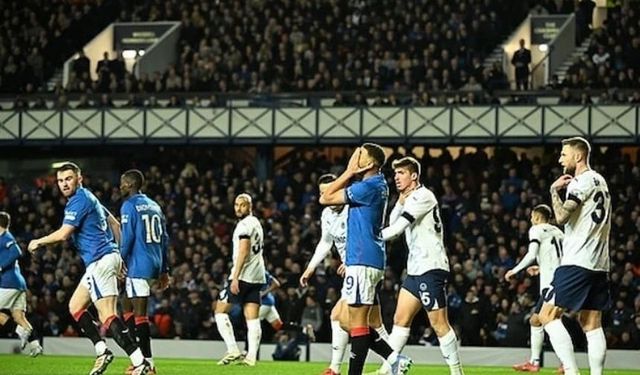 UEFA'dan Rangers'a soruşturma! Fenerbahçe maçındaki pankart sonrası harekete geçildi