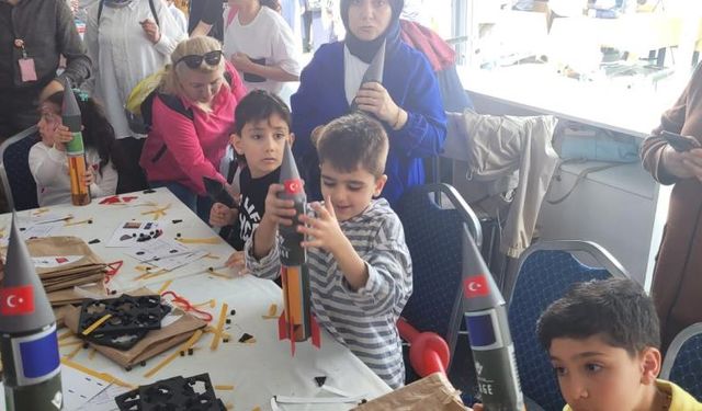 TBMM’de 23 Nisan coşkusu: Çocuklar yapay zeka ile tanıştı!