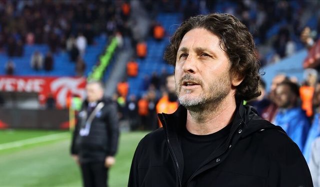 Trabzonspor'da gece 02.42'de flaş karar! Tekke istifasını sundu: Yönetim kararını açıkladı