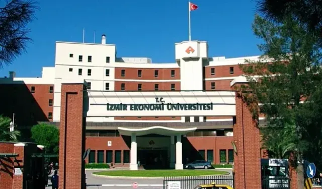 İzmir Ekonomi Üniversitesi nerede? Nasıl gidilir? YKS tercih edecek adaylar için kampüs, ulaşım ve üniversite rehberi
