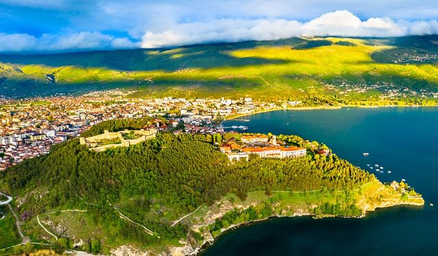 Düşük yaşam maliyetleriyle bu ülkede yaşamak isteyenlerin sayısı artıyor: Türkiye’den vizesiz gidenler ev bakıyor