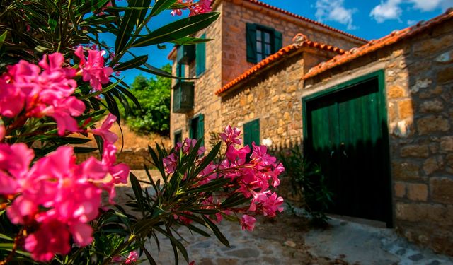 Zeytinli sabunu, ev yapımı reçelleri… Turistlere Şirince’yi unutturdu! Doğasıyla huzura davet ediyor