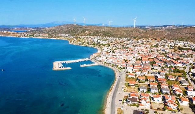 Çeşme’nin saklı güzelliği: İzmir’e çok yakın, doğaya doyuran bu sahil yazın gözdesi oldu!