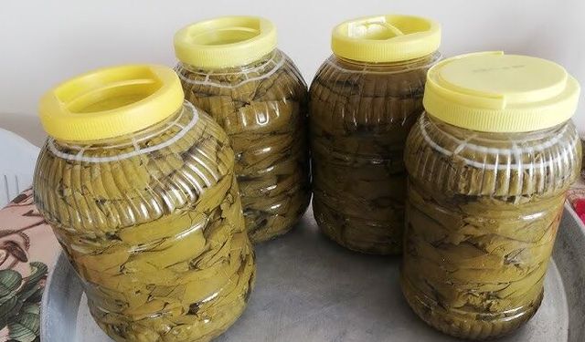Salamura yaprağın tuzu nasıl ayarlanır? 1 litre suya ne kadar tuz konur, salamura yaprağın fazla tuzu nasıl alınır?