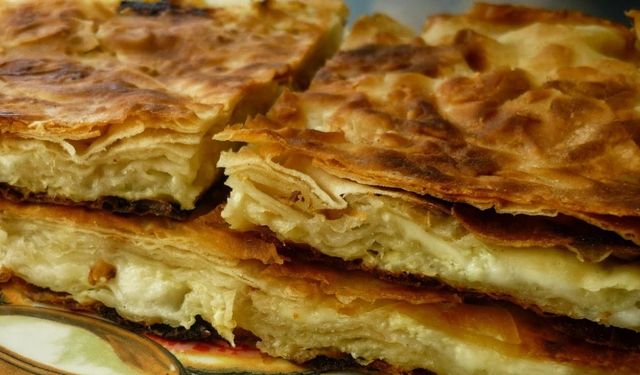 Çay demlenene kadar hazır! Sadece 10 dakikanızı alacak çat kapı gelecek misafirlerin kurtarıcısı olacak
