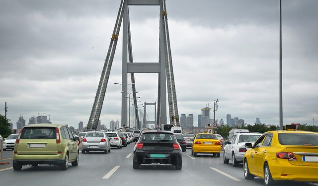 Köprü ve otoyollar satılıyor mu? Bakanlıktan tartışmalara son noktayı koyan açıklama