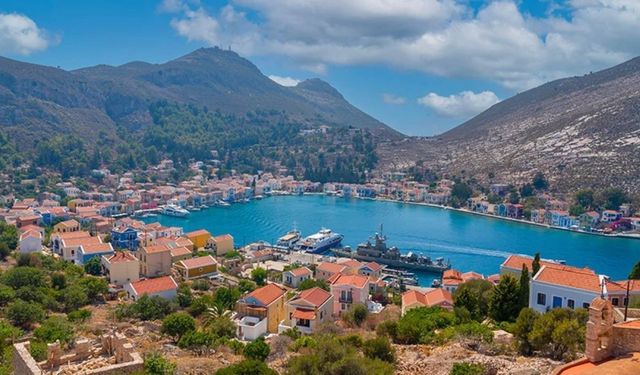Yunanistan'da çöl sıcakları alarmı! Termometreler 42 dereceyi gösterecek