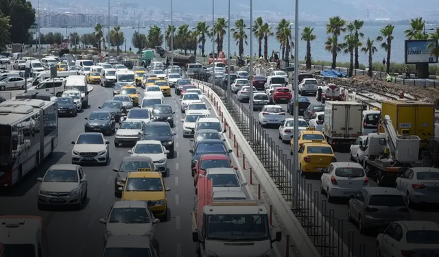 Araç sahipleri dikkat! Trafik sigortasında rakam 423 bin liraya dayandı