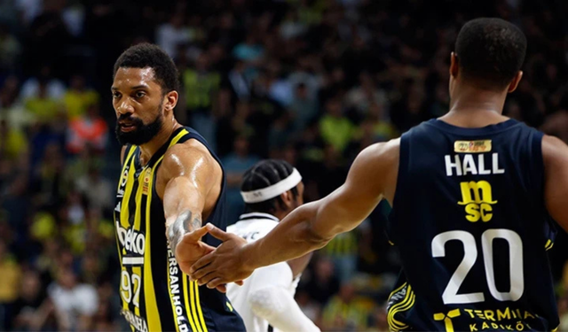 Fenerbahçe Beko'da şok ayrılık!  6 kupalı yıldızla yollar ayrıldı
