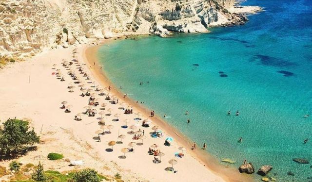 Bembeyaz kumsalı, buz gibi deniziyle Ege’nin favori cenneti İzmir’de! Kalabalıktan uzak deniz ve huzur bir arada