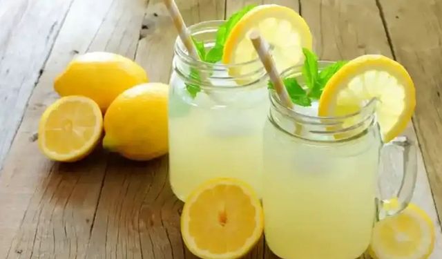 Ortadan ikiye bölen hata yapıyor! Limonu kesme şeklinizi değiştirin: Yüzde elli daha fazla su elde edin
