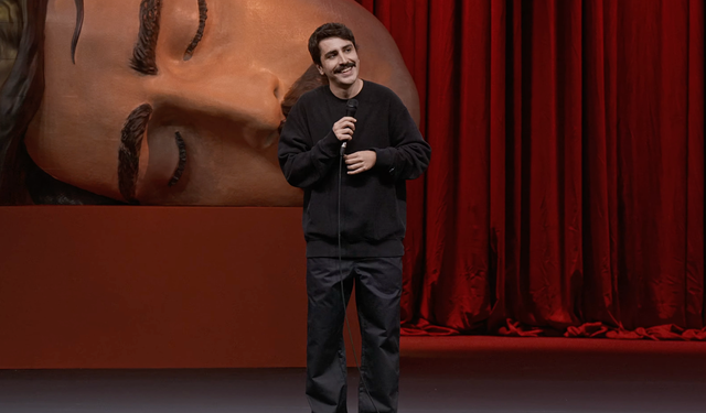 24 saatte 1,5 milyon izlendi! Deniz Göktaş’ın Harbiye kaydı YouTube’da rekor kırdı