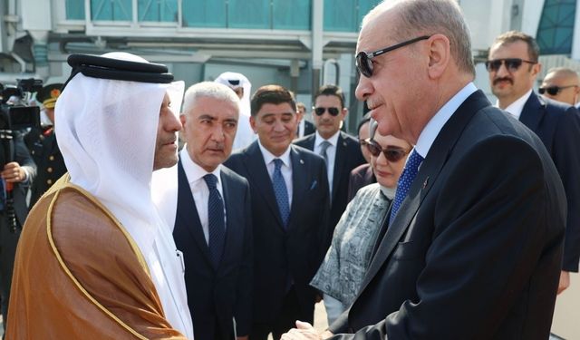 Cumhurbaşkanı Erdoğan Katar'da! Ziyaretinden ilk görüntü geldi