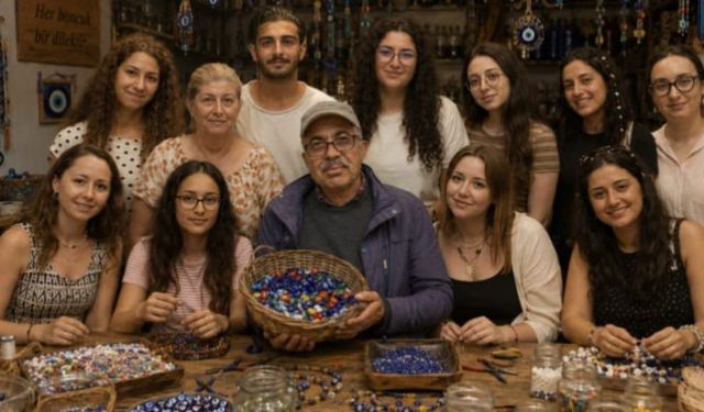 Dört ülkeden gençler Foça'da buluştu! Geleneksel zanaatlar yerinde görüldü